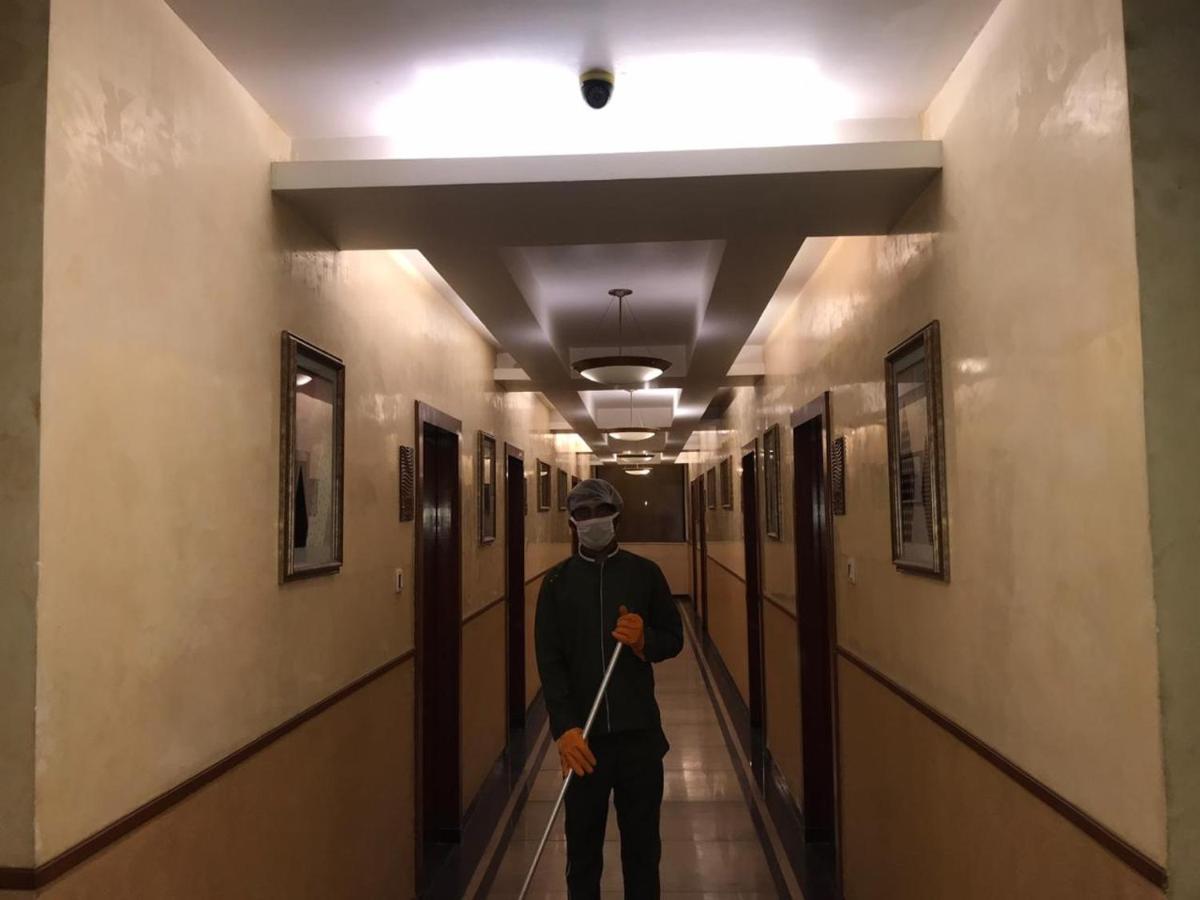 乌贾因 The Imperial Grand酒店 外观 照片