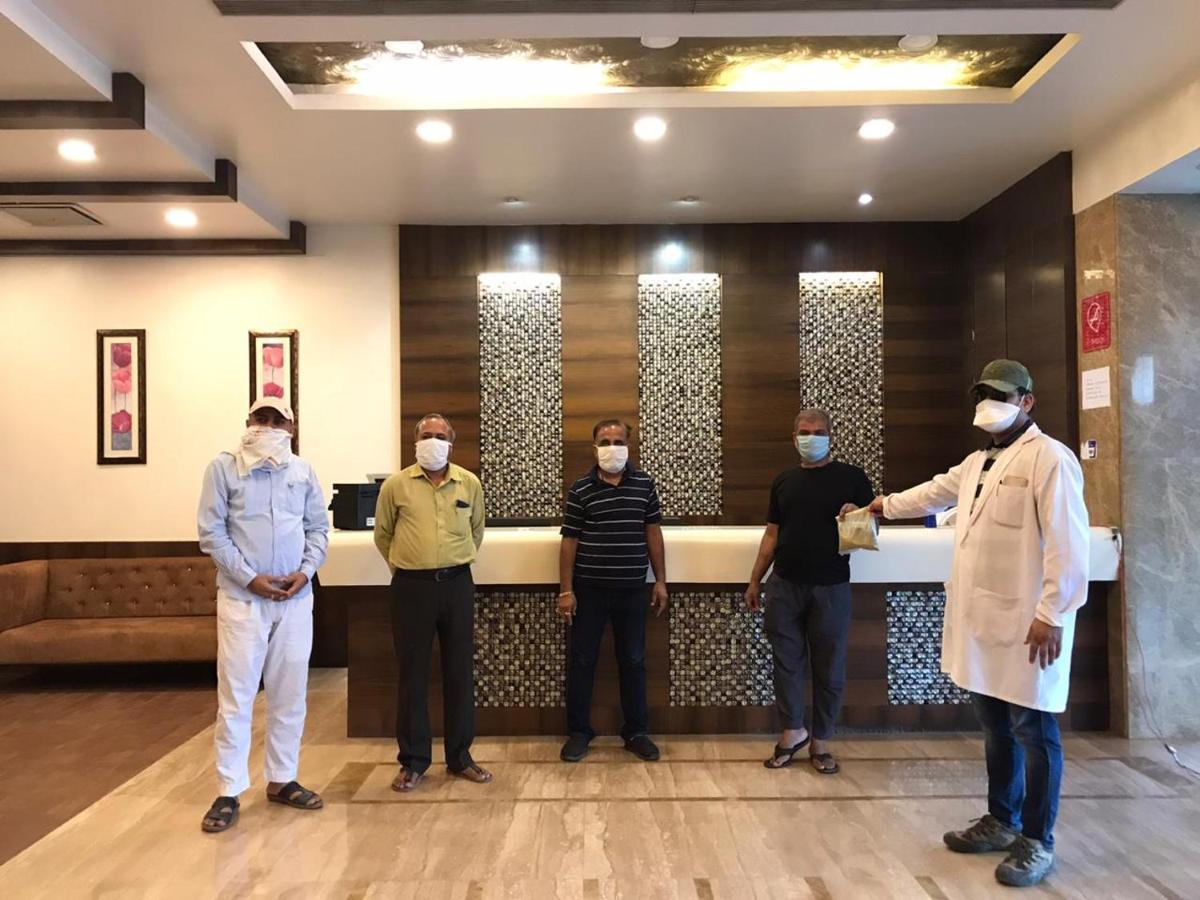乌贾因 The Imperial Grand酒店 外观 照片